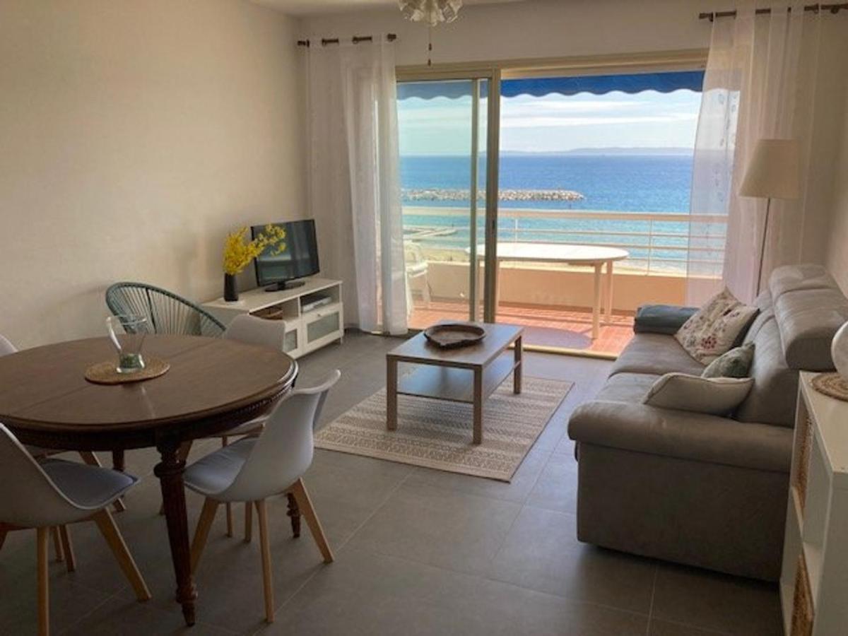 Bel Appartement Au Lavandou Avec Terrasse Et Vue Mer - Fr-1-308-167 เลอลาวองดูว์ ภายนอก รูปภาพ